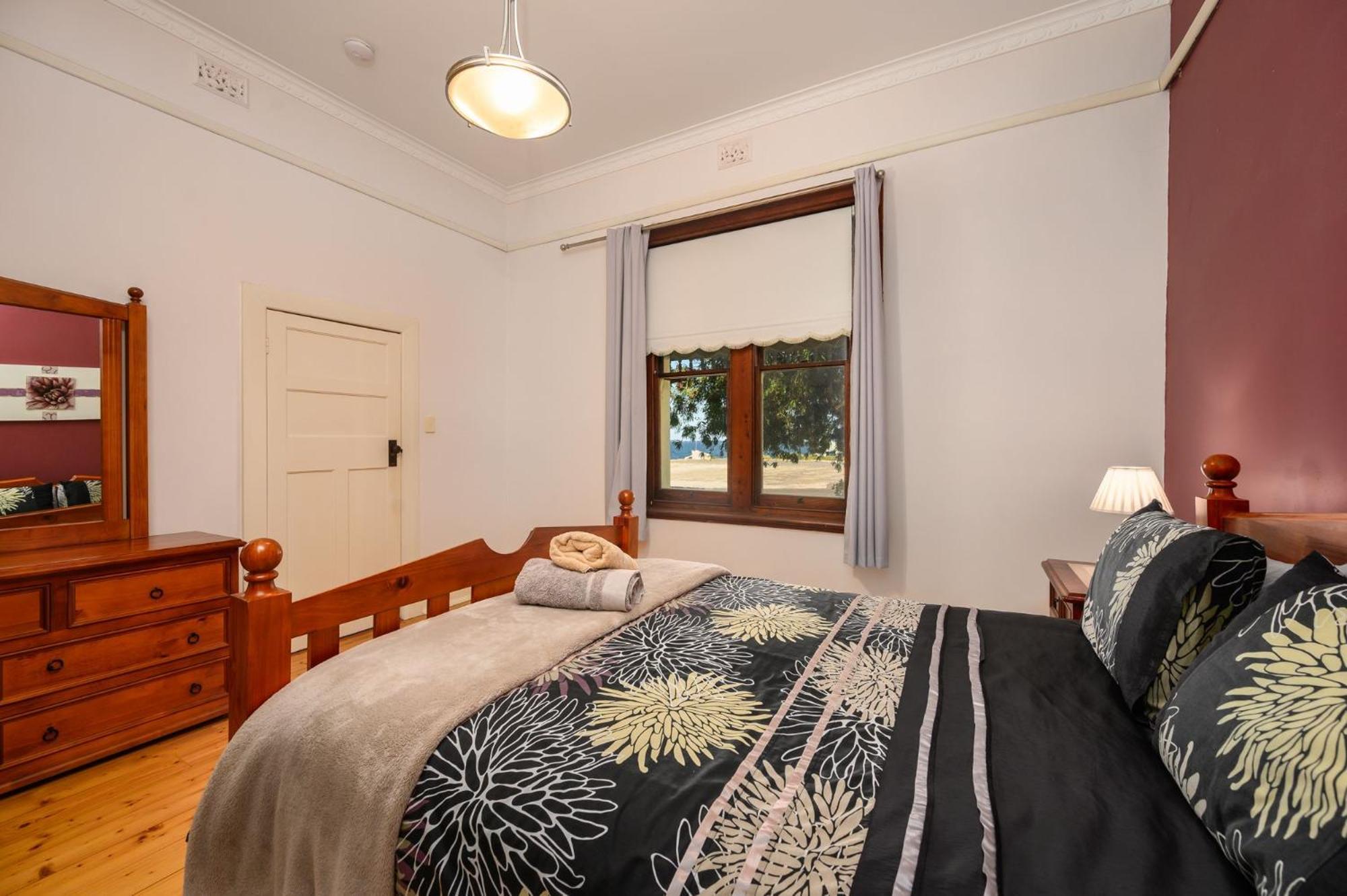 Armadale House - Kingscote Villa Buitenkant foto